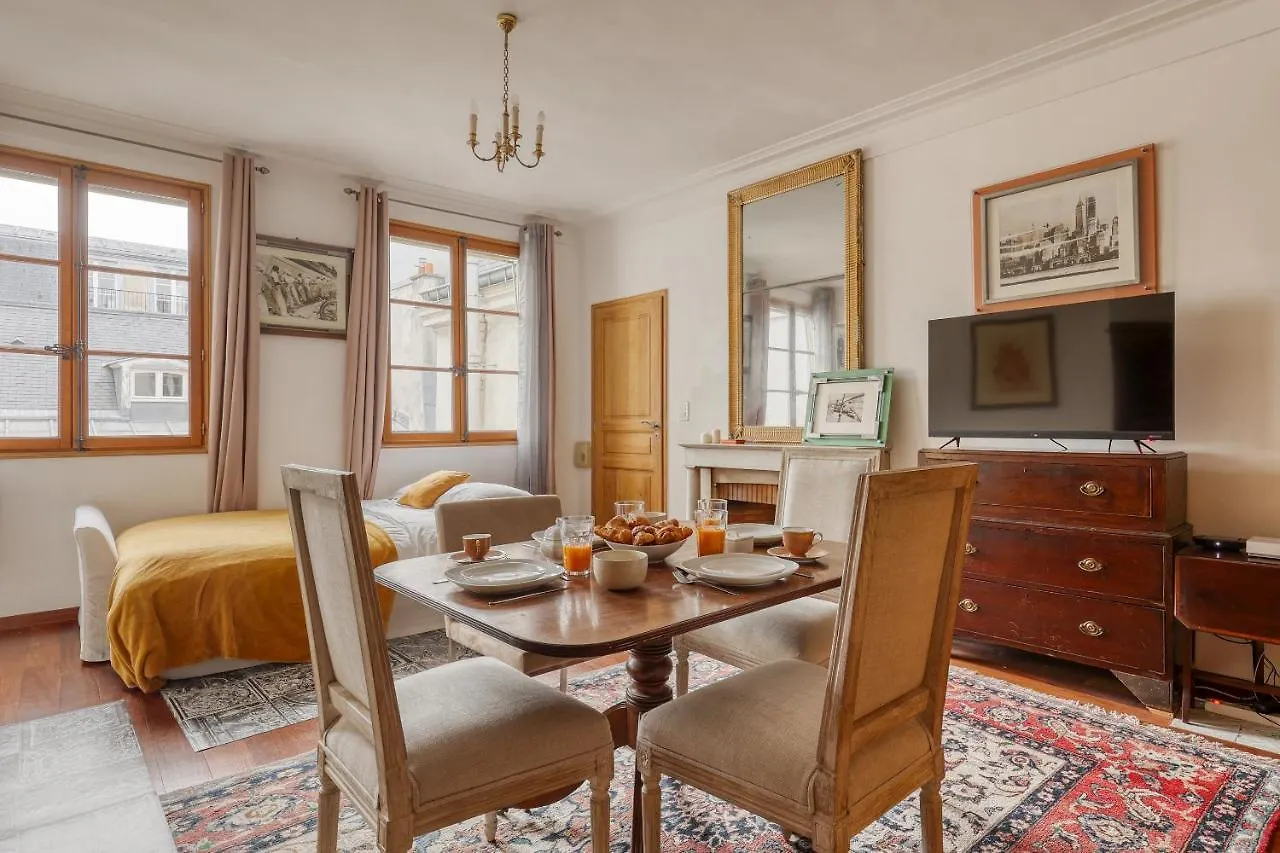 Appartamento Bohemian & Authentic Parisian Flat - Paris 07 0*,  Francia