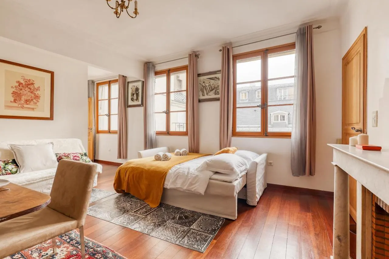 Apartamento Bohemian & Authentic Parisian Flat - Paris 07