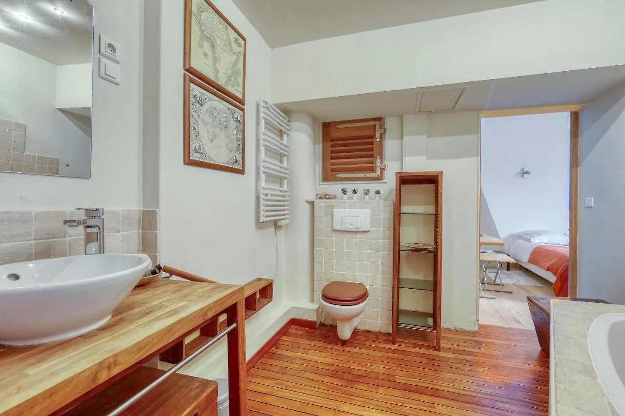 Apartamento Bohemian & Authentic Parisian Flat - Paris 07
